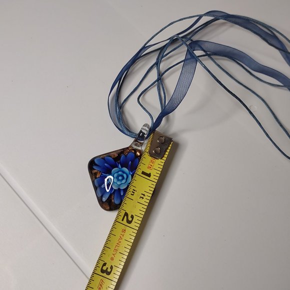 Blue Glass Flower Pendant Necklace 20 Inches Long - Picture 9 of 11